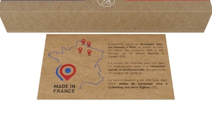 Batterie de secours 5 000 mAh fabriqué en France - bois de chêne français personnalisable
