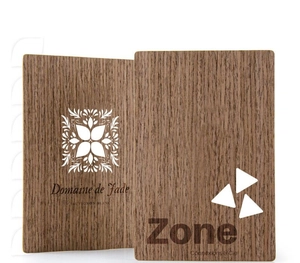 Carte en bois personnalisable 9 x 14 cm - bois merisier personnalisable